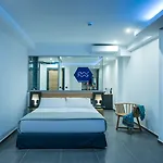 Enorme Infinity Ex Infinity Blue (adults Only) Szálloda 4*