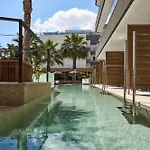 Enorme Infinity Ex Infinity Blue (adults Only) 4* Herszonisszosz