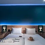 Enorme Infinity Ex Infinity Blue (adults Only) Szálloda Herszonisszosz