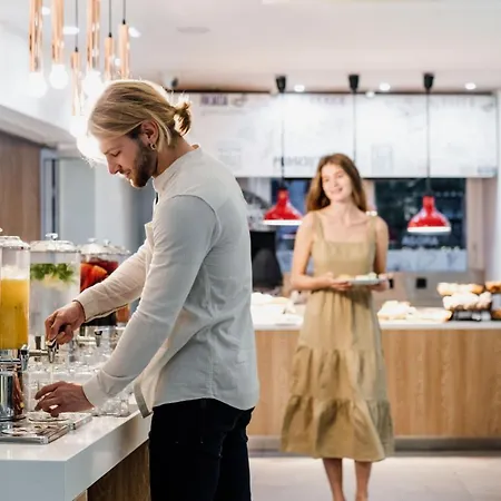 Enorme Infinity - Adults Only