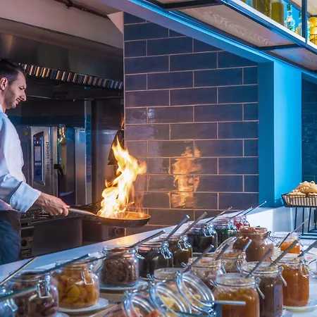 Enorme Infinity - Adults Only Hotel 4*