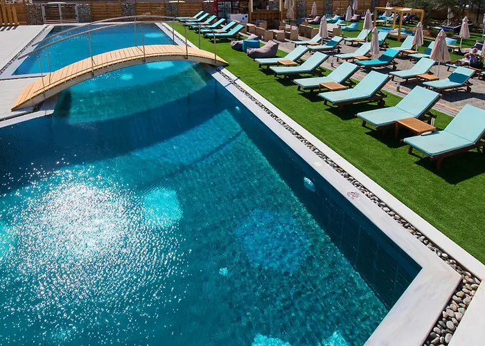 Enorme Infinity Ex Infinity Blue (adults Only) Hotel 4*